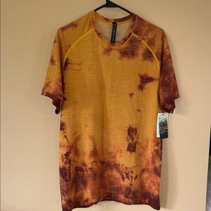 lululemon athletica Men's Short Sleeve Tie-Dye Tee - Orange and Brown